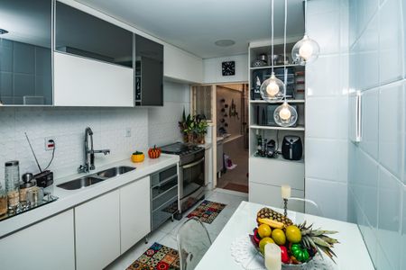 Casa à venda com 130m², 4 quartos e 2 vagasCozinha