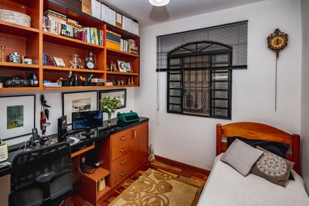 Casa à venda com 130m², 4 quartos e 2 vagasQuarto 3