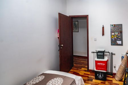 Casa à venda com 130m², 4 quartos e 2 vagasQuarto 3