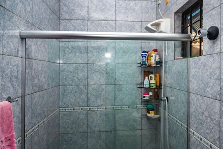 Casa à venda com 130m², 4 quartos e 2 vagasBanheiro do Quarto 1