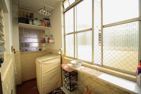 Apartamento à venda com 64m², 1 quarto e sem vagaÁrea de Serviço