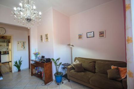 Apartamento à venda com 64m², 1 quarto e sem vagaSala