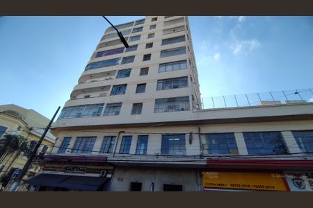 Apartamento à venda com 64m², 1 quarto e sem vagaFachada