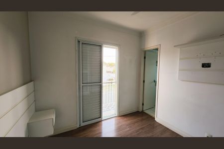 Casa de condomínio à venda com 110m², 3 quartos e 2 vagasSuíte