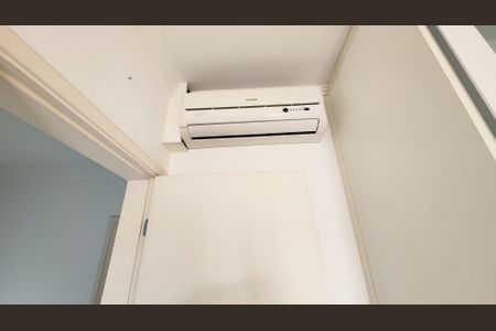 Casa de condomínio à venda com 110m², 3 quartos e 2 vagasAr condicionado