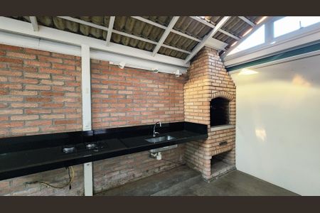 Casa de condomínio à venda com 110m², 3 quartos e 2 vagasÁrea gourmet