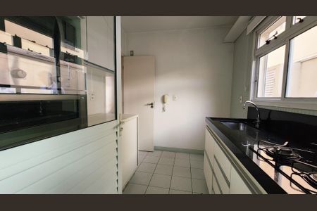 Casa de condomínio à venda com 110m², 3 quartos e 2 vagasCozinha