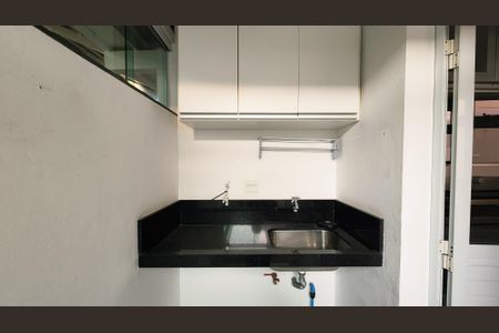 Casa de condomínio à venda com 110m², 3 quartos e 2 vagasÁrea de Serviço