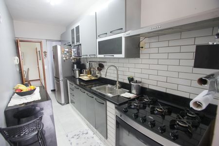 Apartamento para alugar com 100m², 3 quartos e 2 vagasCozinha