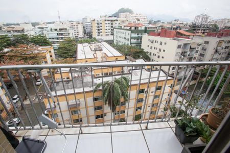 Apartamento para alugar com 100m², 3 quartos e 2 vagasVaranda da Suíte