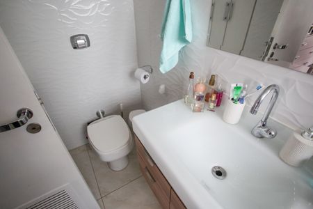 Apartamento para alugar com 100m², 3 quartos e 2 vagasBanheiro da Suíte