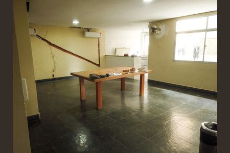 Apartamento para alugar com 100m², 3 quartos e 2 vagasÁrea comum