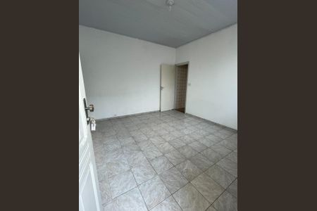 Foto 01 de casa à venda com 3 quartos, 140m² em Vila Claudia, São Paulo