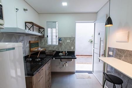 Cozinha de apartamento para alugar com 1 quarto, 20m² em Ipiranga, São Paulo