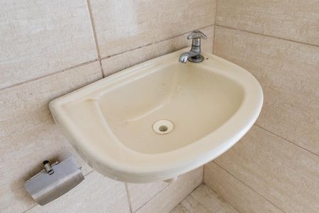 Apartamento para alugar com 55m², 3 quartos e 2 vagas Apartamento para alugar com 55m², 3 quartos e 2 vagasBanheiro