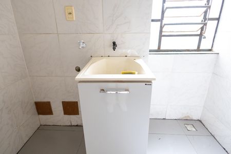 Apartamento para alugar com 55m², 3 quartos e 2 vagas Apartamento para alugar com 55m², 3 quartos e 2 vagasCozinha e Área de Serviço