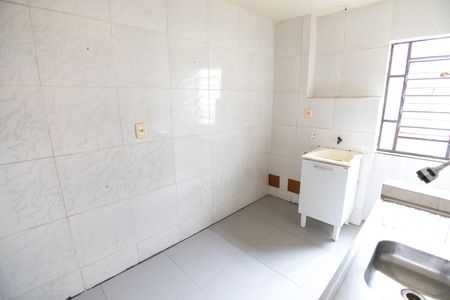 Apartamento para alugar com 55m², 3 quartos e 2 vagas Apartamento para alugar com 55m², 3 quartos e 2 vagasCozinha e Área de Serviço