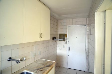 Apartamento para alugar com 70m², 2 quartos e 1 vagaCozinha