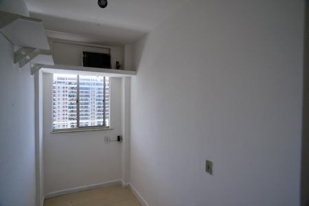 Quarto 1 de apartamento para alugar com 2 quartos, 70m² em Barra da Tijuca, Rio de Janeiro