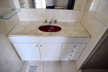 Apartamento para alugar com 70m², 2 quartos e 1 vagaBanheiro 1