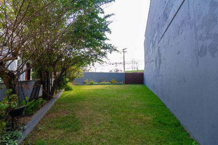 Casa à venda com 168m², 3 quartos e 2 vagas Casa à venda com 168m², 3 quartos e 2 vagasJardim