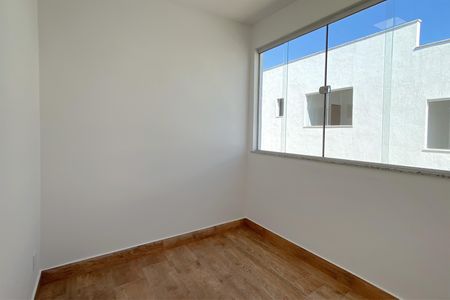 Casa de condomínio à venda com 83m², 3 quartos e 1 vagaQuarto 1