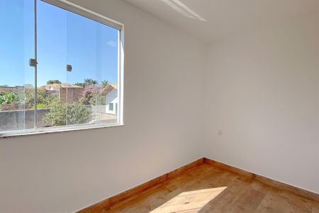 Casa de condomínio à venda com 83m², 3 quartos e 1 vagaSuite