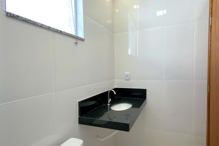 Casa de condomínio à venda com 83m², 3 quartos e 1 vagaBanheiro