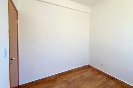 Casa de condomínio à venda com 83m², 3 quartos e 1 vagaQuarto 3