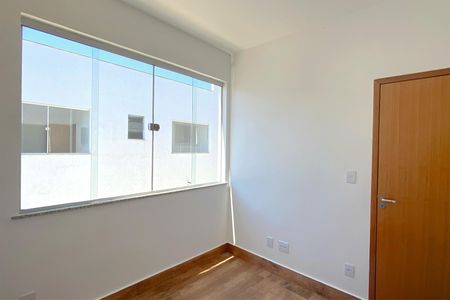 Casa de condomínio à venda com 83m², 3 quartos e 1 vagaQuarto 3