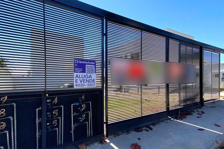 Casa de condomínio à venda com 83m², 3 quartos e 1 vagaPlaca