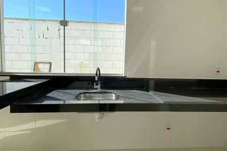 Casa de condomínio à venda com 84m², 3 quartos e 1 vagaCozinha