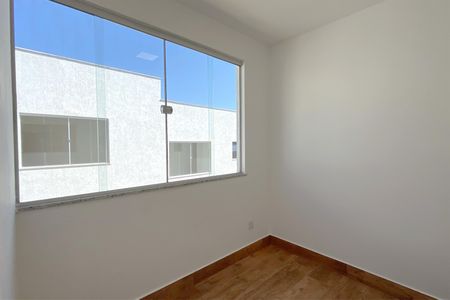 Casa de condomínio à venda com 84m², 3 quartos e 1 vagaQuarto 2