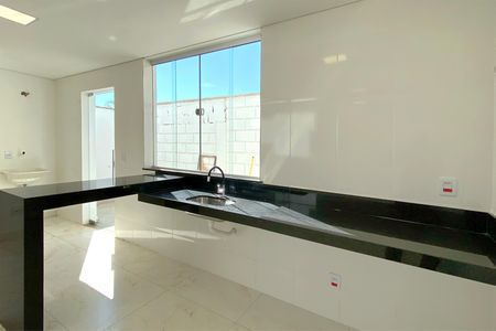 Casa de condomínio à venda com 84m², 3 quartos e 1 vagaCozinha