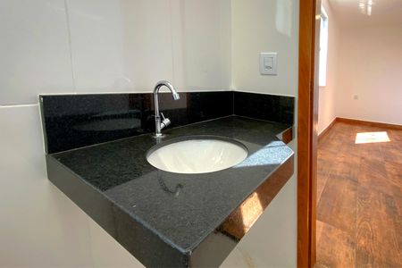 Casa de condomínio à venda com 84m², 3 quartos e 1 vagaBanheiro da Suíte