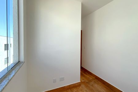 Casa de condomínio à venda com 84m², 3 quartos e 1 vagaQuarto 1