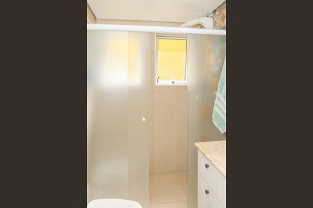 Casa à venda com 200m², 4 quartos e 1 vaga Casa à venda com 200m², 4 quartos e 1 vagaBanheiro da Suíte 1