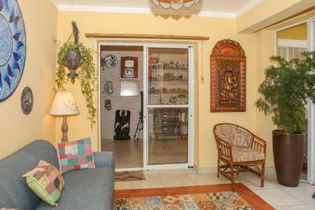 Casa à venda com 200m², 4 quartos e 1 vaga Casa à venda com 200m², 4 quartos e 1 vagaSala 3