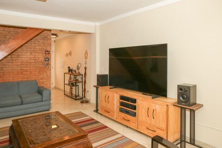 Casa à venda com 200m², 4 quartos e 1 vaga Casa à venda com 200m², 4 quartos e 1 vagaSala 1