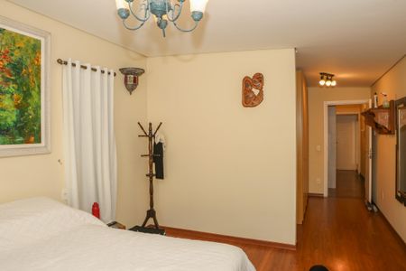 Casa à venda com 200m², 4 quartos e 1 vaga Casa à venda com 200m², 4 quartos e 1 vagaSuíte 1