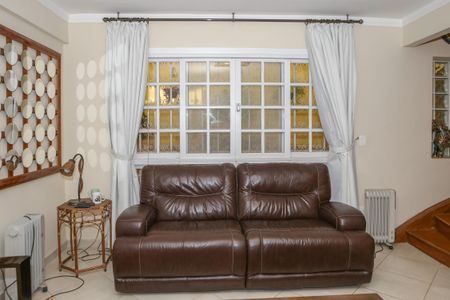 Casa à venda com 200m², 4 quartos e 1 vaga Casa à venda com 200m², 4 quartos e 1 vagaSala 1