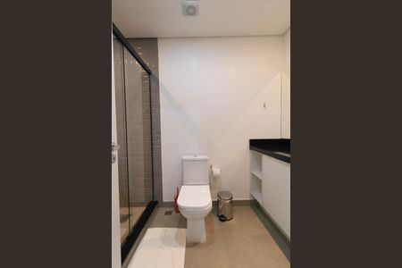 Banheiro de kitnet/studio para alugar com 1 quarto, 30m² em Centro Histórico, Porto Alegre