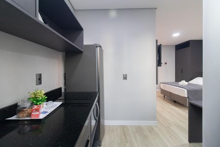 Cozinha de kitnet/studio para alugar com 1 quarto, 30m² em Centro Histórico, Porto Alegre