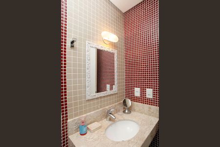 Apartamento para alugar com 55m², 2 quartos e sem vagaBanheiro Suíte 1