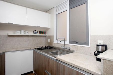 Apartamento para alugar com 55m², 2 quartos e sem vagaCozinha e Área de Serviço