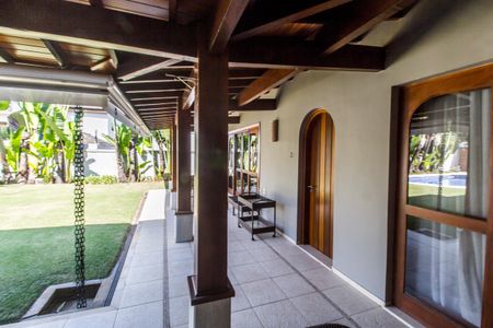 Casa de condomínio à venda com 1450m², 5 quartos e 3 vagasVista da Sala