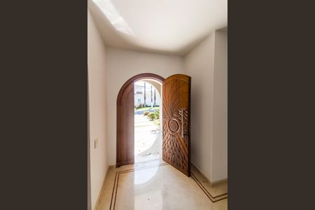 Casa de condomínio à venda com 1450m², 5 quartos e 3 vagasSala