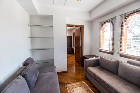 Casa de condomínio à venda com 1450m², 5 quartos e 3 vagasSala 1