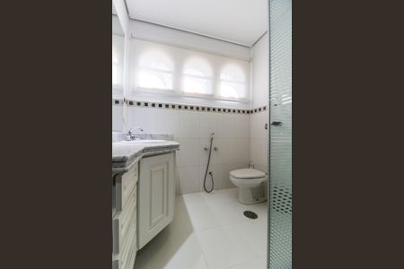 Casa de condomínio à venda com 1450m², 5 quartos e 3 vagasBanheiro da Suíte