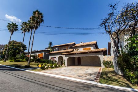 Casa de condomínio à venda com 1450m², 5 quartos e 3 vagasGaragem